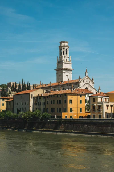 Bela Vista Paisagem Urbana Cidade Velha Verona Rio Adige Destino — Fotografia de Stock