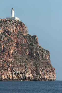 Kayadaki deniz feneri