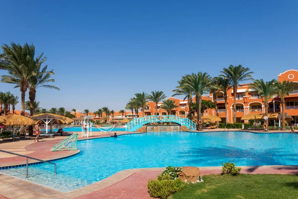 Hurghada Mısır Eylül 2021 Turistler Lüks Otel Karayipler Dünya Resort — Stok fotoğraf