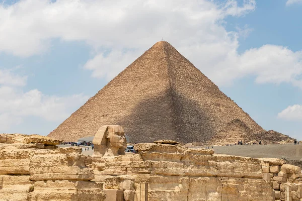 Giza Egypten April 2020 Pyramiden Khufu Och Den Stora Sfinxen — Stockfoto