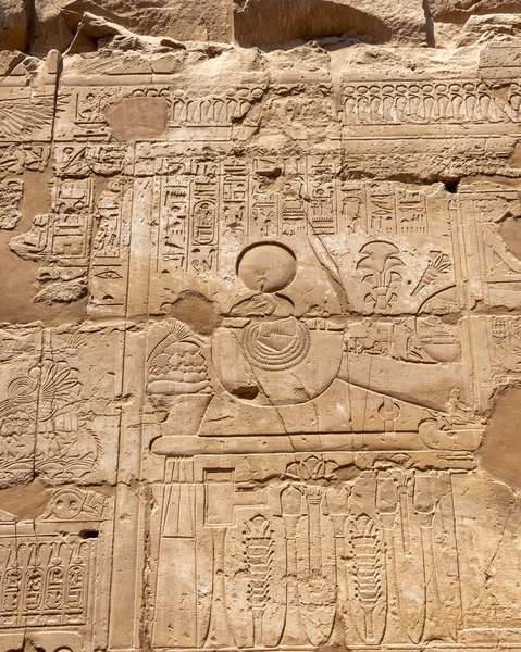 Detalles Relieve Jeroglíficos Egipcios Complejo Del Templo Karnak Luxor — Foto de Stock