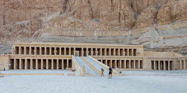 Λούξορ Αίγυπτος Σεπτεμβρίου 2021 Νεκροταφείο Ναός Της Χατσεπσούτ Κύρια Θέα — Φωτογραφία Αρχείου