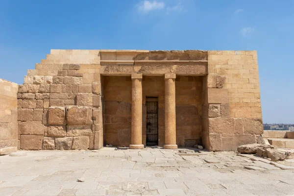 Mısır Necropolis kalıntıları Piramitlerin yakınında, Kahire, Mısır