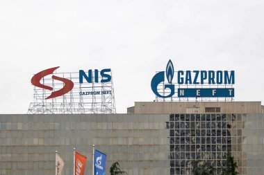 Belgrad, Sırbistan - 29 Mayıs 2022: Gazprom - Belgrad 'daki Nis İşletme İnşaat Merkezi