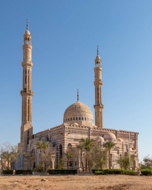 The Great Mosque of Mustafa is an Ottoman mosque with twin minarets in Sharm El Sheikh, Sinai Peninsula, Egypt.