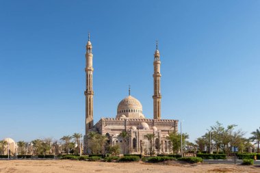 The Great Mosque of Mustafa is an Ottoman mosque with twin minarets in Sharm El Sheikh, Sinai Peninsula, Egypt.