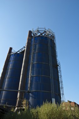 Silo.