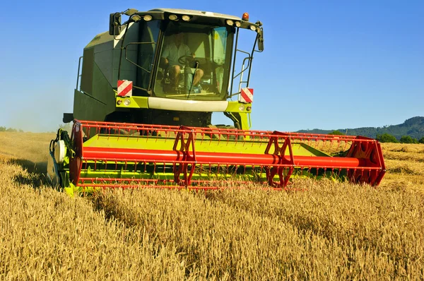 Combine harvester. — Stock Photo, Image