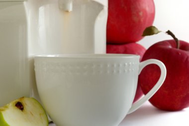 sık gelen taze elma suyu