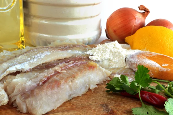 Produkte zum Kochen von gebratenem Fisch — Stockfoto