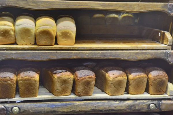 Πώληση ψωμιού στα καταστήματα — Φωτογραφία Αρχείου