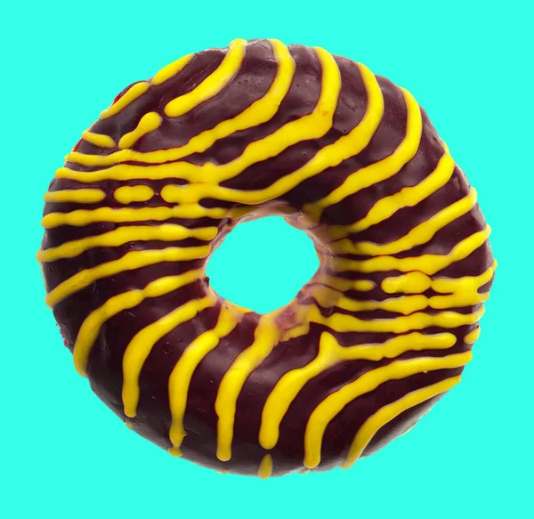Üppige Donut Mit Sahne Bedeckt Auf Blauem Hintergrund Isolation — Stockfoto
