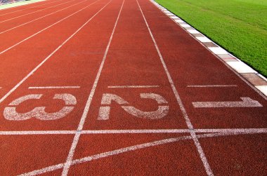bir, iki ve üç spor yarış pisti