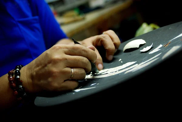 Artisanat créer de l'art à partir de coquille d'oeuf — Photo