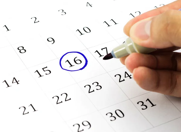 Círculo azul. Marca en el calendario a los 16 . —  Fotos de Stock