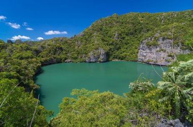 Mae ko ko ang thong deniz milli park, güneyinde thail göl