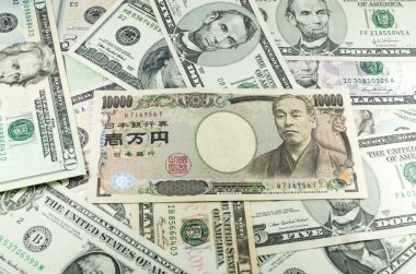 Japon yenlik birçok dolar fon üzerine