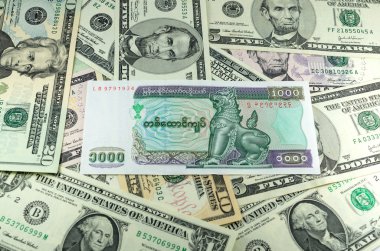 bin tane myanmar kyats birçok dolar fon üzerine