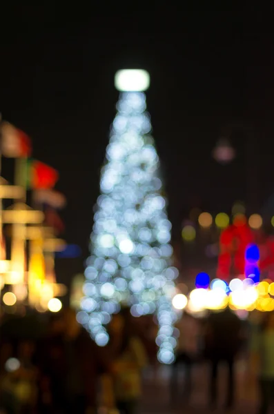 Рождественская елка, размытое фото bokeh — стоковое фото