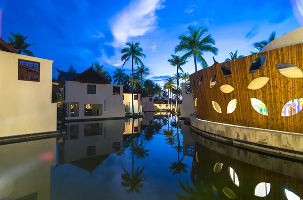 KHAOLAK, THAILANDIA - NOV 2: Architettura esterna del SENTIDO — Foto Stock