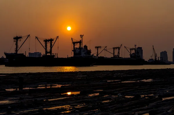 Sunset at port, bangkok, thailand — Stock Photo, Image
