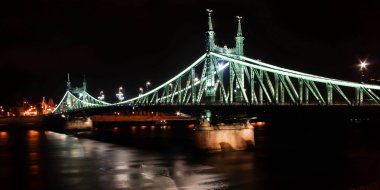 Özgürlük Köprüsü Budapeşte