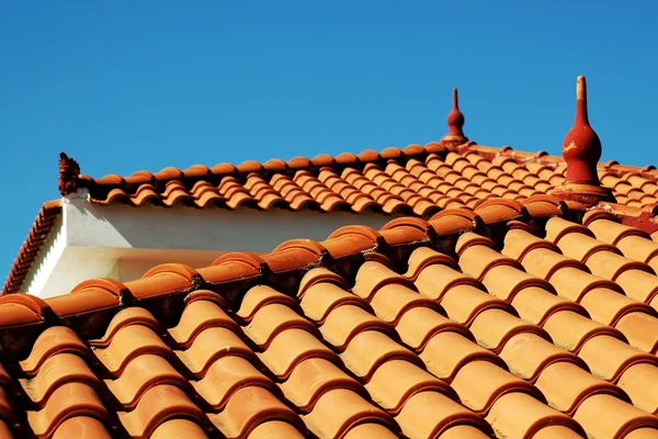 Dekorationen auf Dächern in Griechenland. — Stockfoto