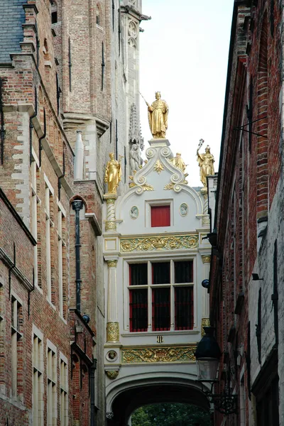 Middeleeuwse architectuur in de stad Brugge — Stockfoto