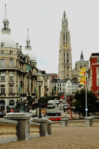 Antwerp, view of the Cathedral of the Sacred Mother of God — Stock Photo, Image