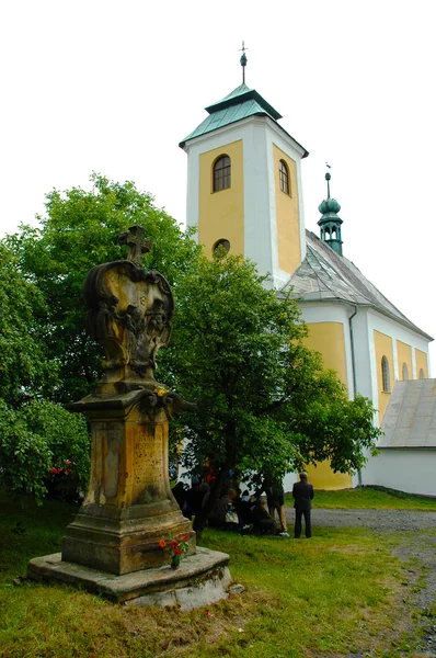 Poutní kostel v rudě, Morava — Stock fotografie