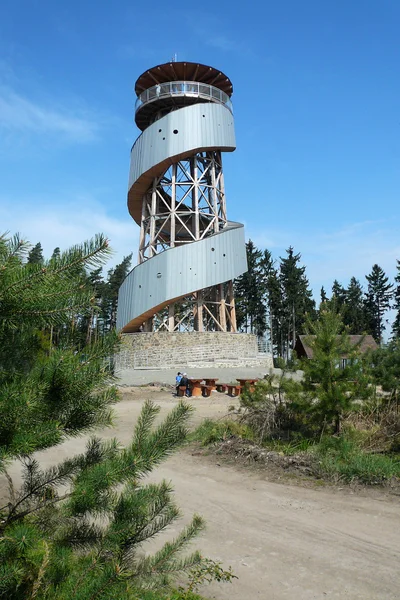 丘 kosir に新しい視野タワー — ストック写真