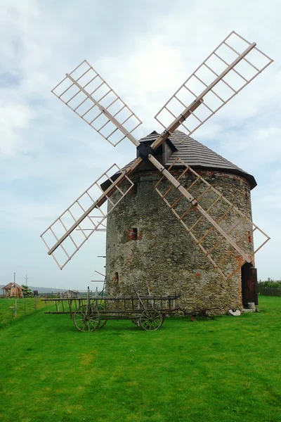 Windmühle — Stockfoto