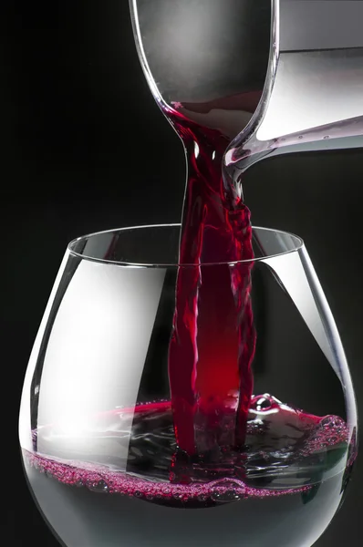 Wein eingießen2 — Stockfoto