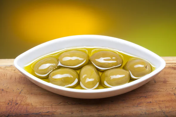 zeytin yağı plaka üzerinde