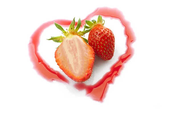Erdbeeren Herz eine Hälfte — Stockfoto