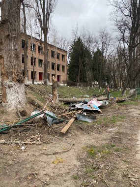 Rus ordusunun Kiev bölgesindeki Vasilkov kentinde bombalanmasının yol açtığı yıkım. Ukrayna 'daki sivil nüfusun katledildiğine dair kanıt. Rusya ve Ukrain arasındaki savaş