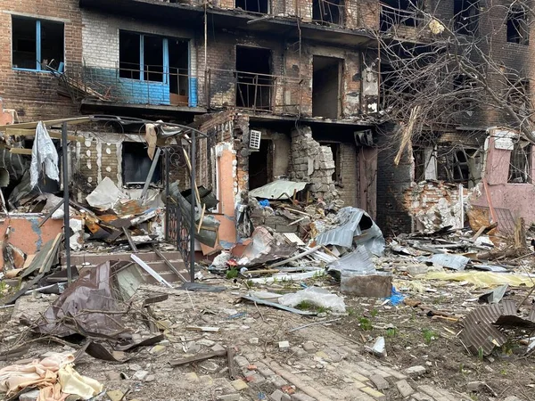 Destrucción Causada Por Bombardeo Del Ejército Ruso Ciudad Vasilkov Región — Foto de Stock