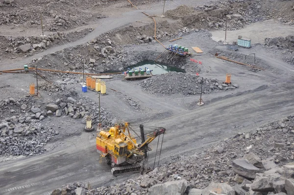 General View Quarry Roads Which Equipment Extraction Transportation Ore Moves — Fotografia de Stock