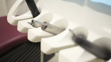 implantlar diş dişçi nesneleri
