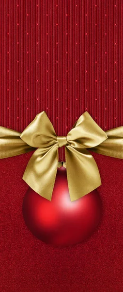 Rood Vrolijk Kerstcadeau Kaart Met Gouden Satijnen Sprankelend Lint Strik — Stockfoto