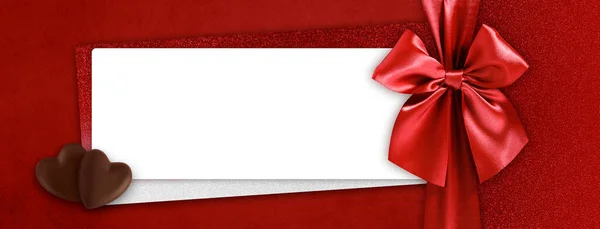 Valentines Day Gift Card Heart Shaped Chocolates Red Shiny Ribbon — Fotografia de Stock