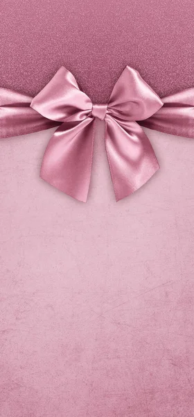 Muttertagsgeschenkkarte Glänzend Rosa Satinband Schleife Isoliert Auf Rosa Glitzerndem Hintergrund — Stockfoto