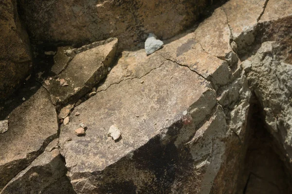 Çeşitli doğal kalıplara sahip doğal taş dokusu. Resimler duvar kağıdı, arkaplan resimleri veya grafik kaynakları olarak kullanmak için uygundur