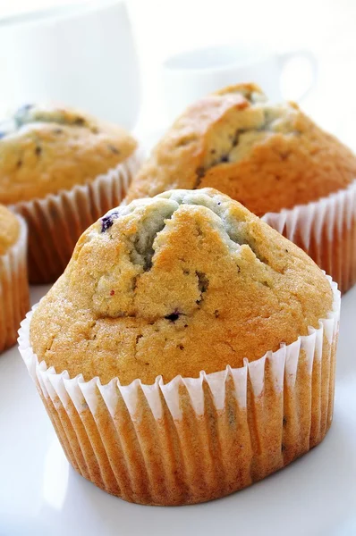 Velké pečené sladké muffiny — Stock fotografie