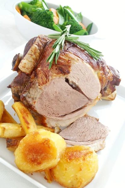 Roast leg of lamb — Stock Photo, Image