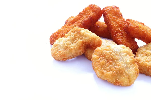 Kyckling nuggets och Fiskpinnar — Stockfoto