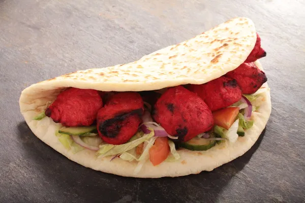 Tikka kofte shish donner naan sandwiches — Stock Photo, Image