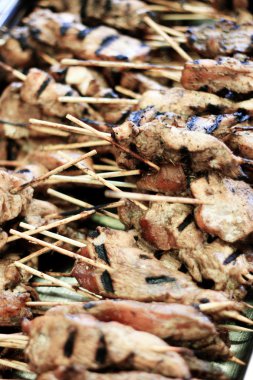 tavuk bile delip domuz kebap