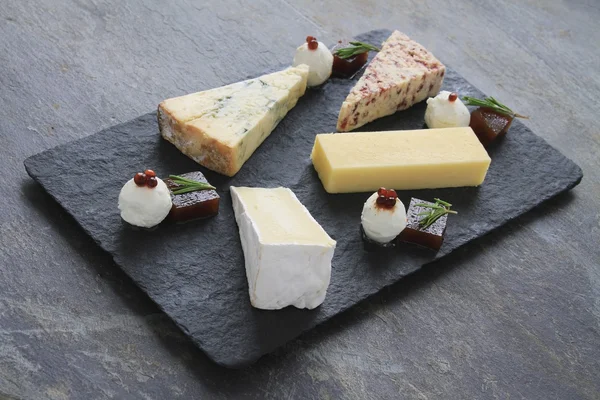 Sýrový talíř výběru — Stock fotografie