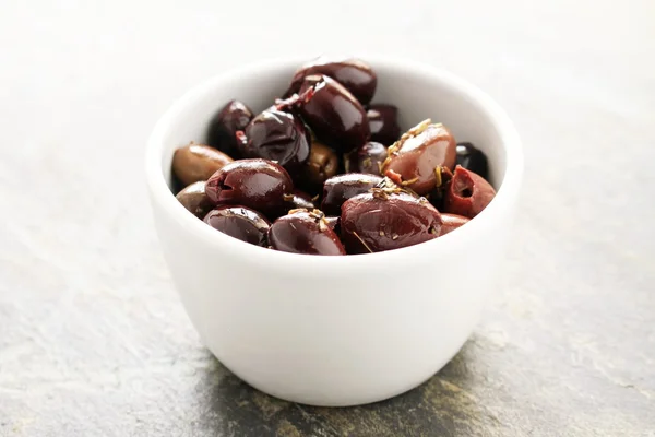 Fresh olives black green in dish — Stock Photo, Image